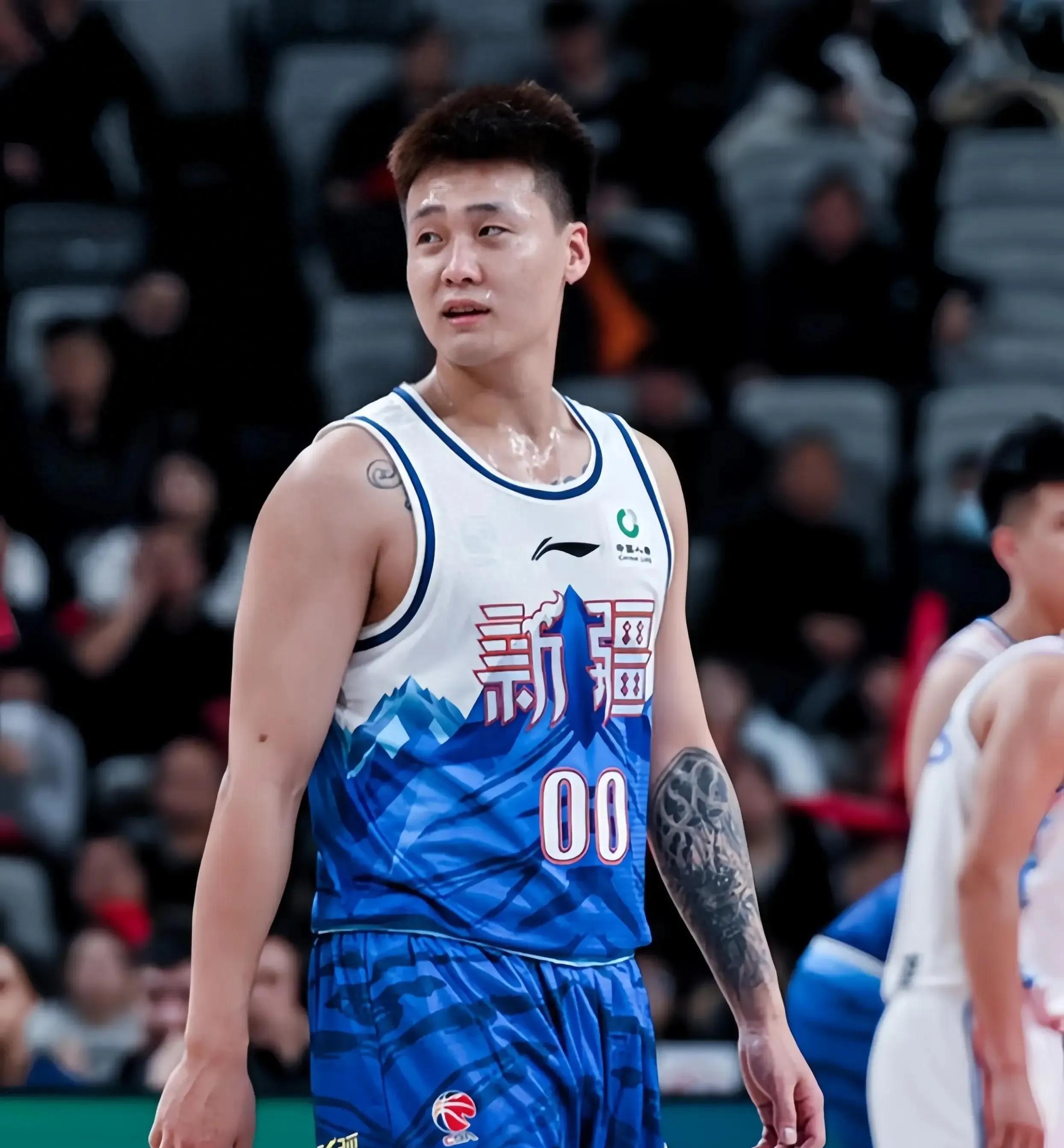 今夜山东男篮备战德国杯,单刀错失细节曝光,话题不断,赛季目标并未改变的简单介绍 今夜山东男篮备战德国杯,单刀错失细节曝光,话题不断,赛季目标并未改变的简单介绍